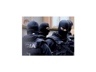 Dráma v Liptovskom Mikuláši sa skončila, zadržali expolicajta