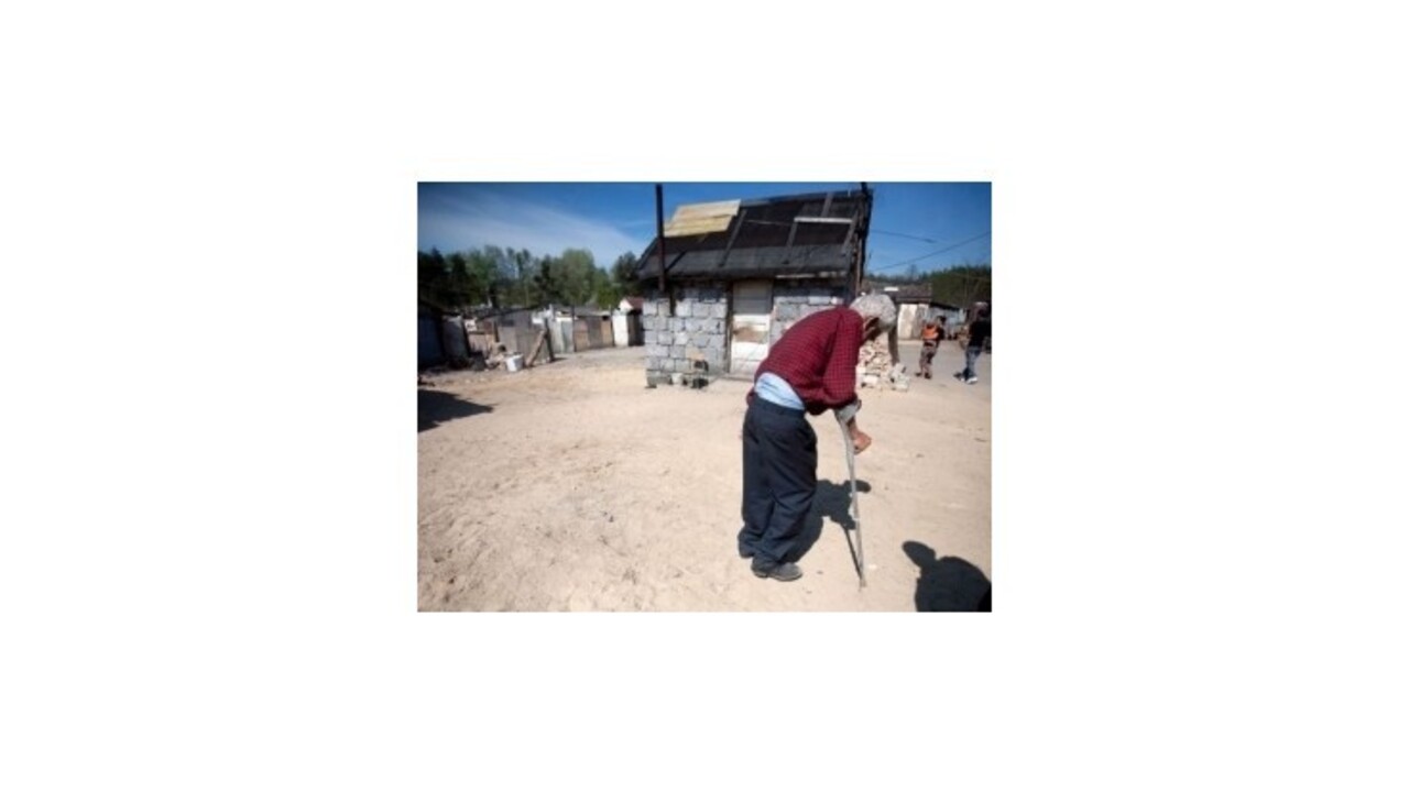 Socialisti kritizovali Fidesz za likvidáciu rómskej osady pri Miškovci