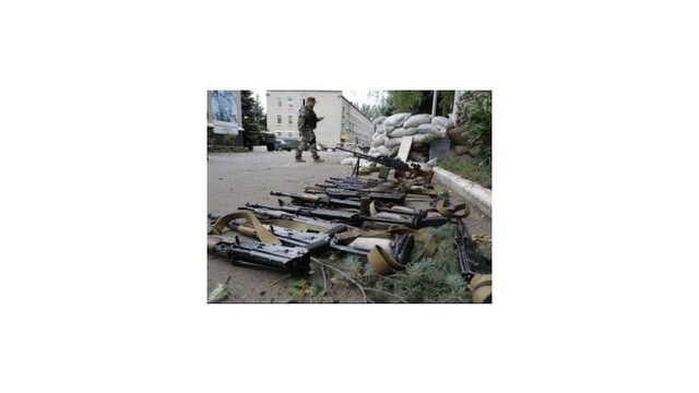 Premiér samozvanej Doneckej ľudovej republiky odstúpil z funkcie