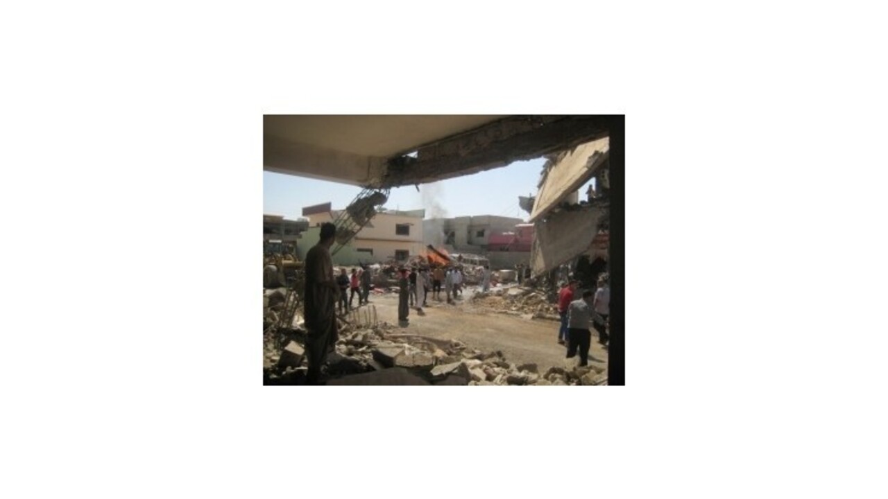 NYT: Obama zvažuje nálety a leteckú pomoc pre ohrozených Iračanov