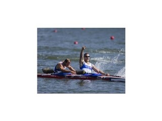 Vlček s Tarrom so zlatým double, triumfovali aj na 500 m