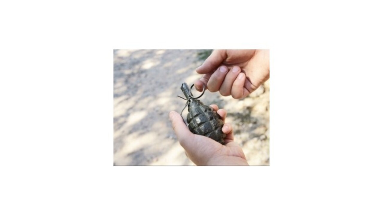 Česko pošle Kurdom náboje do kalašnikovov či granáty