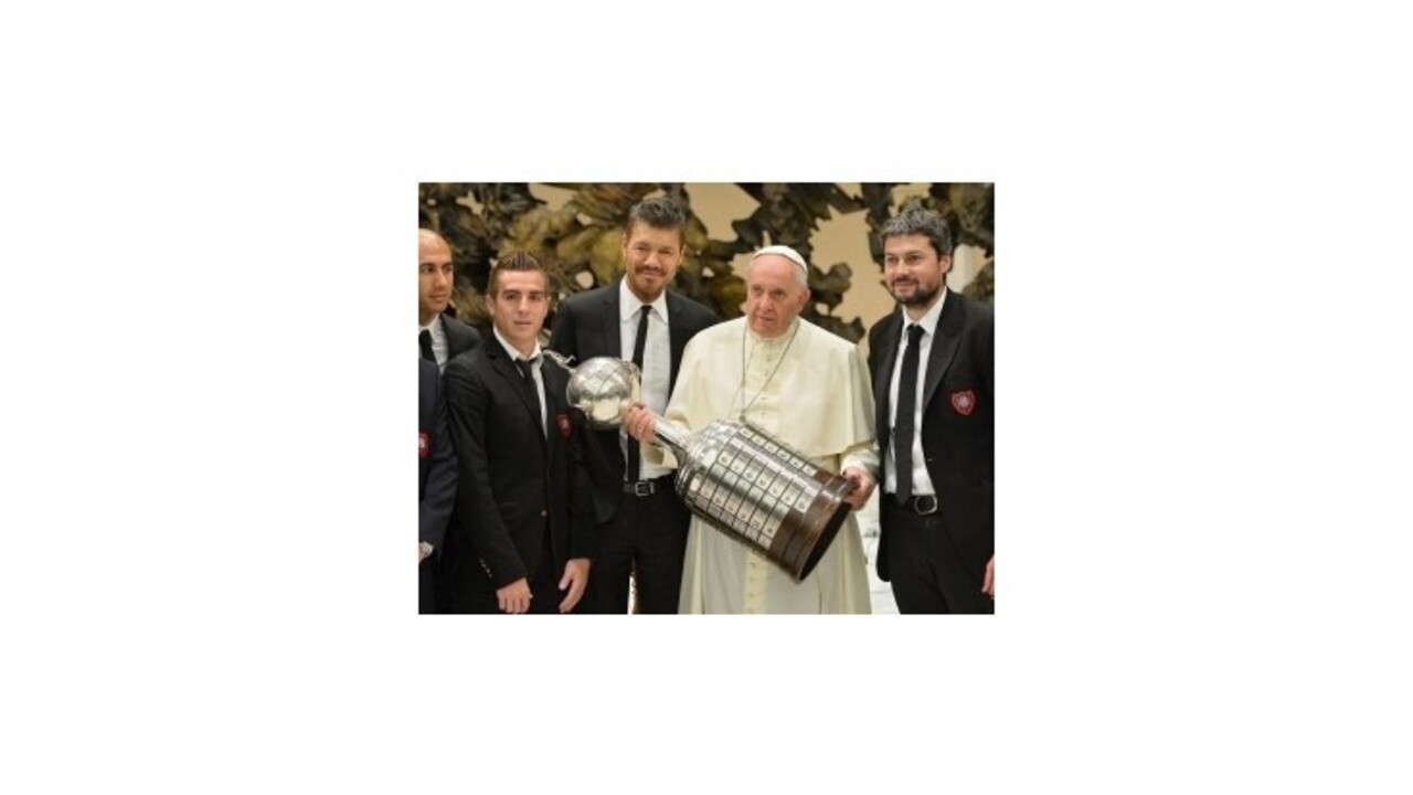 San Lorenzo pomenuje nový štadión po pápežovi