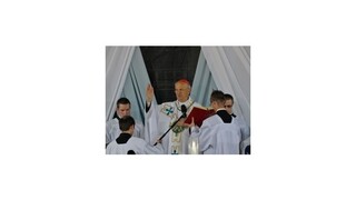 Tisíce veriacich dnes smerovali do Šaštína na Záhorí