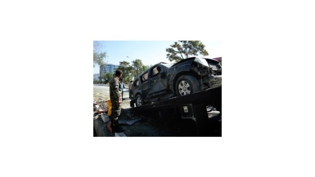 Bomba zabila v Kábule 3 zahraničných vojakov