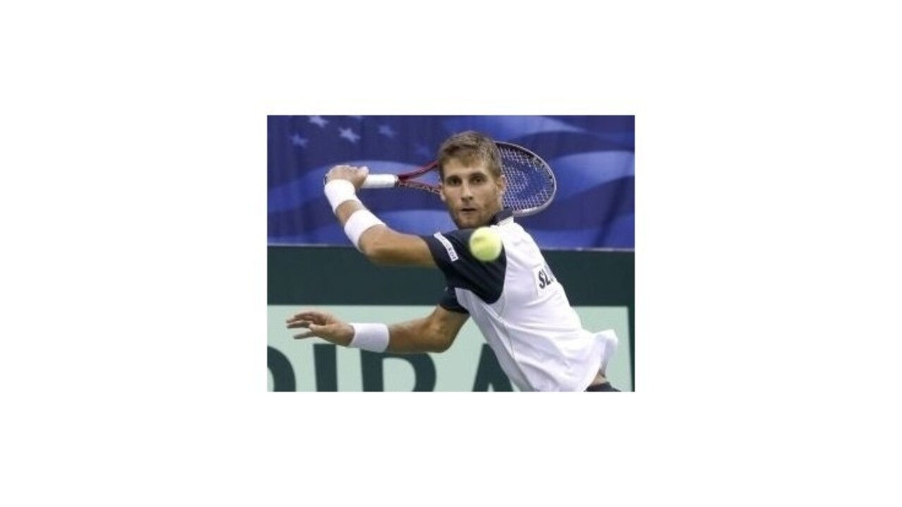 Kližan skrečoval v Šen-čene zápas s Troickým, Lacko ide ďalej