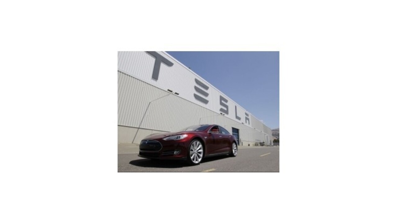 Slovensko rokuje s americkou automobilkou Tesla Motors o novom závode