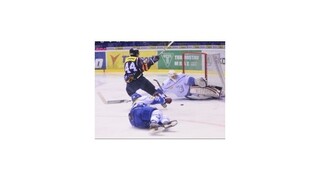 Košickí hokejisti utrpeli  s Popradom prvú domácu prehru