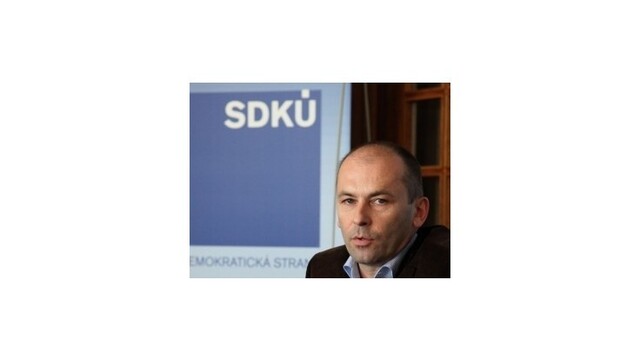 Kaník začína oslovovať ľudí do nového tímu SDKÚ-DS