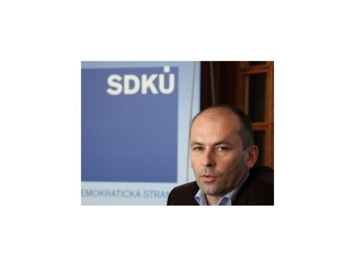 Kaník začína oslovovať ľudí do nového tímu SDKÚ-DS
