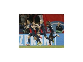 Paríž pripravil Barcelone prvú prehru v sezóne