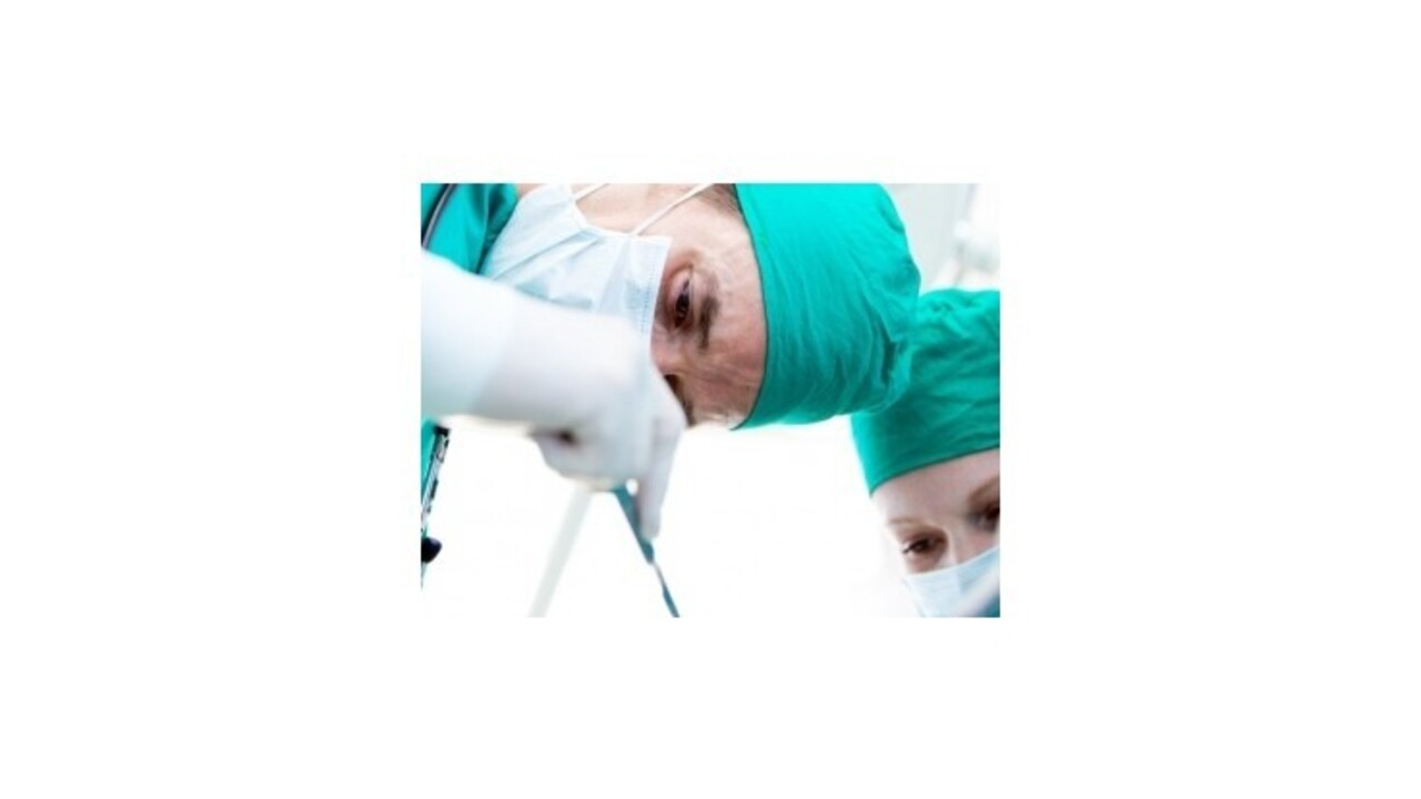 Za pôrody s tragickým koncom súdia štyroch trnavských lekárov