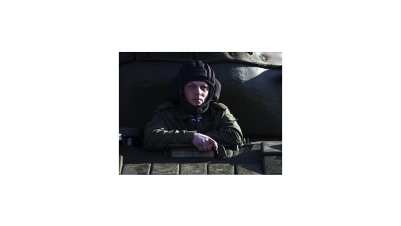 NATO: Na Ukrajine sú stále stovky ruských vojakov