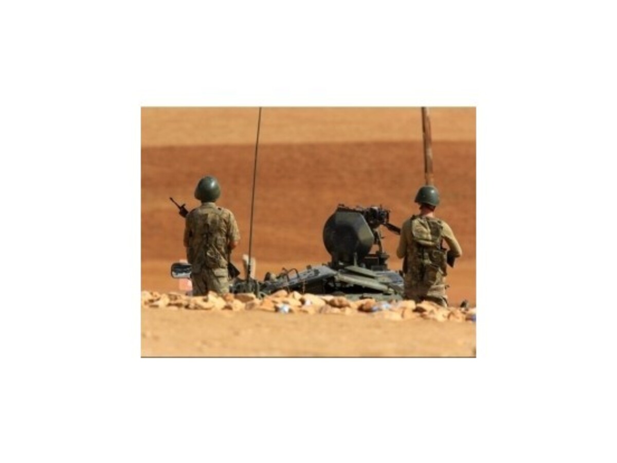 Obliehané Kobani je pod ťažkou paľbou