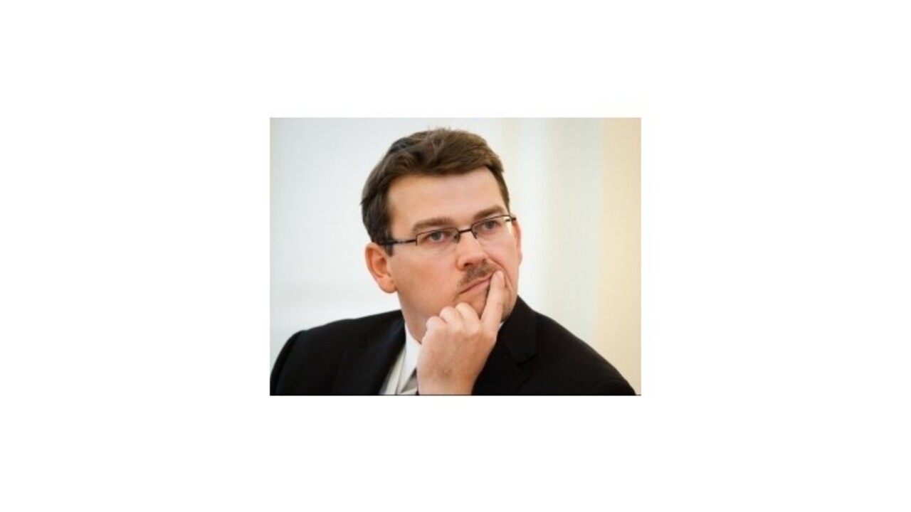 NATO mení svoju stratégiu, malo by tak urobiť aj Slovensko