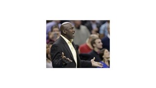 Hráči chcú menej zápasov, Jordan iba krúti hlavou