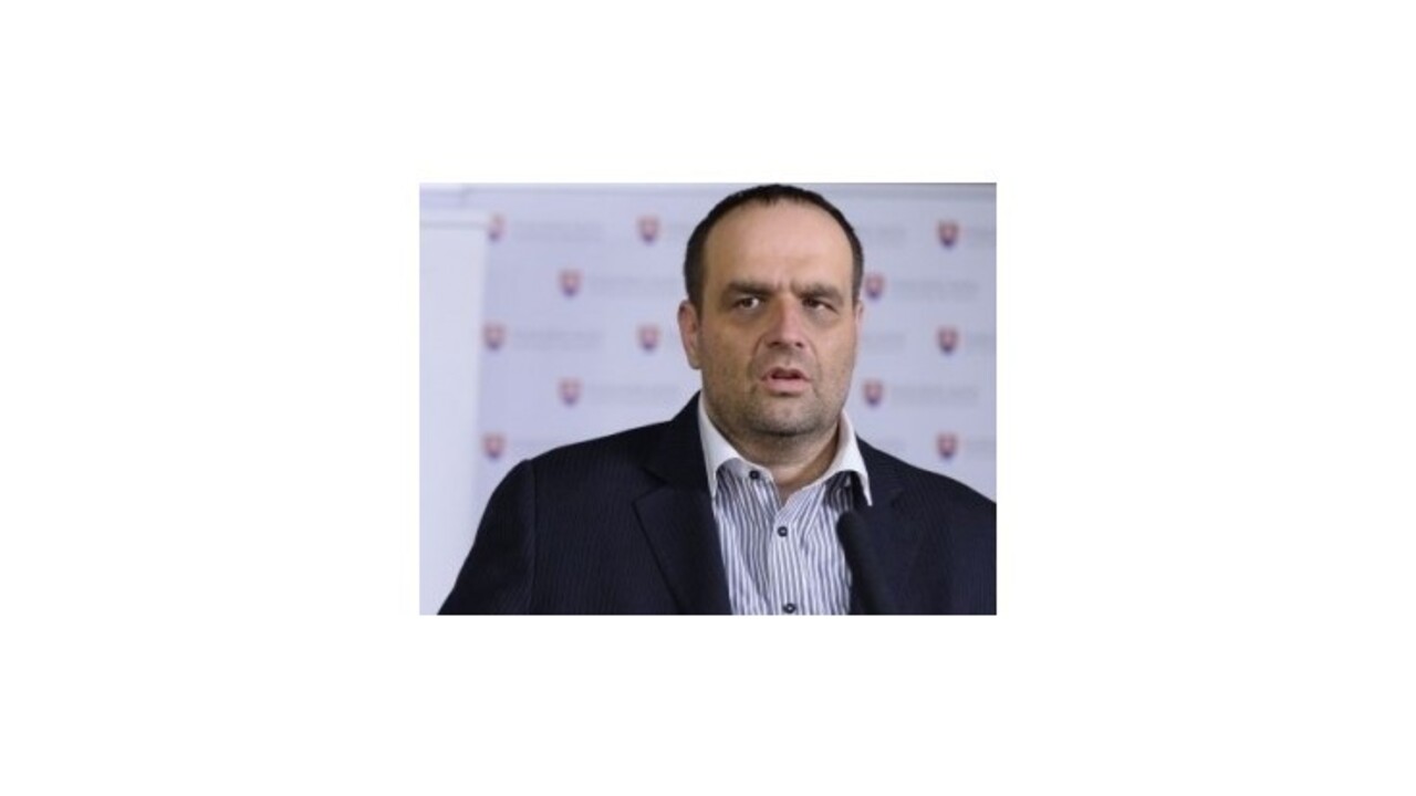 Frešo nevyhovel krajským predsedom a nezvolal prezídium