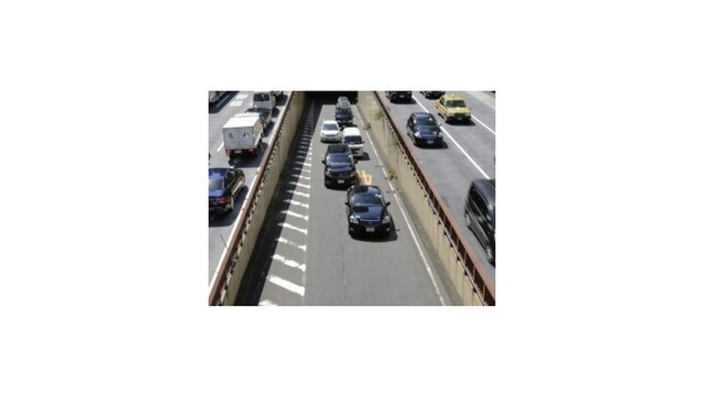 Peniaze na dopravné projekty podľa ministerstva neprepadnú