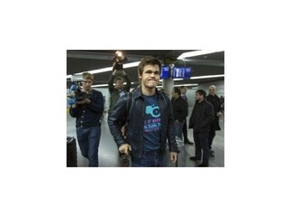 Šachisti Carlsen s Anandom sa opäť pobijú o titul majstra sveta, príde aj Putin