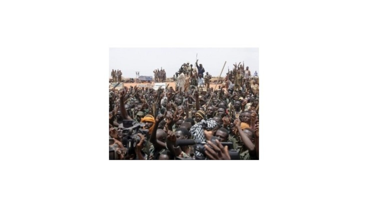 Prezident a povstalci Južného Sudánu sa dohodli na ukončení 11-mesačného konfliktu