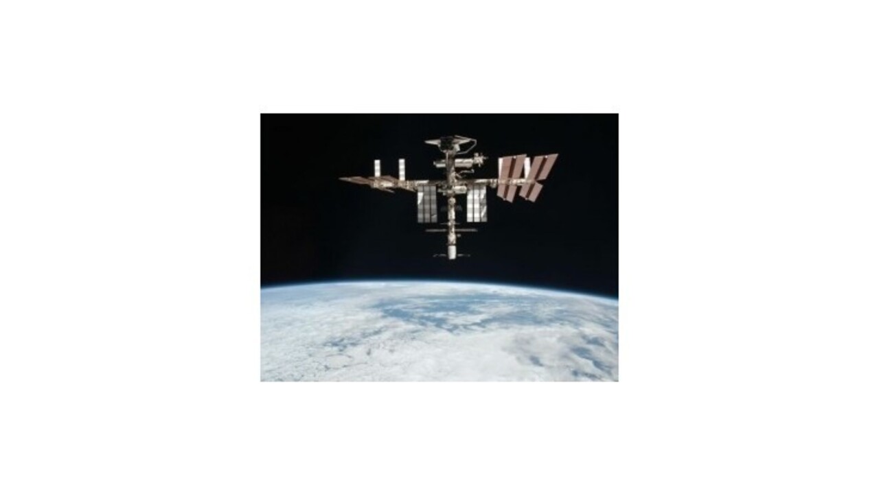 Traja kozmonauti z ISS sa vrátili na Zem