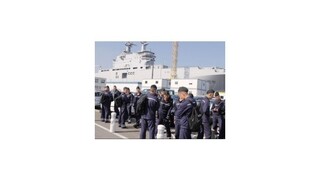 Francúzsko nedodá vojnovú loď Mistral podľa plánu, Kremeľ je urazený