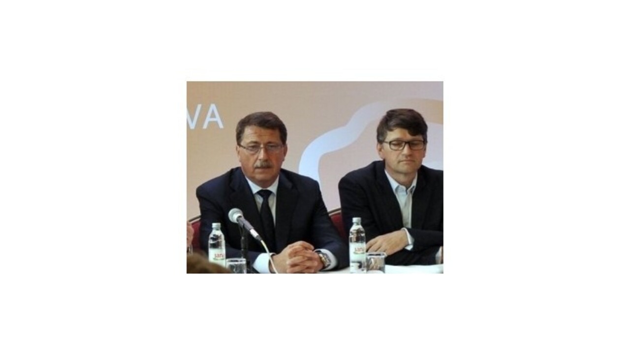 Ako predseda parlamentu sa najčastejšie v Smere spomína Maďarič