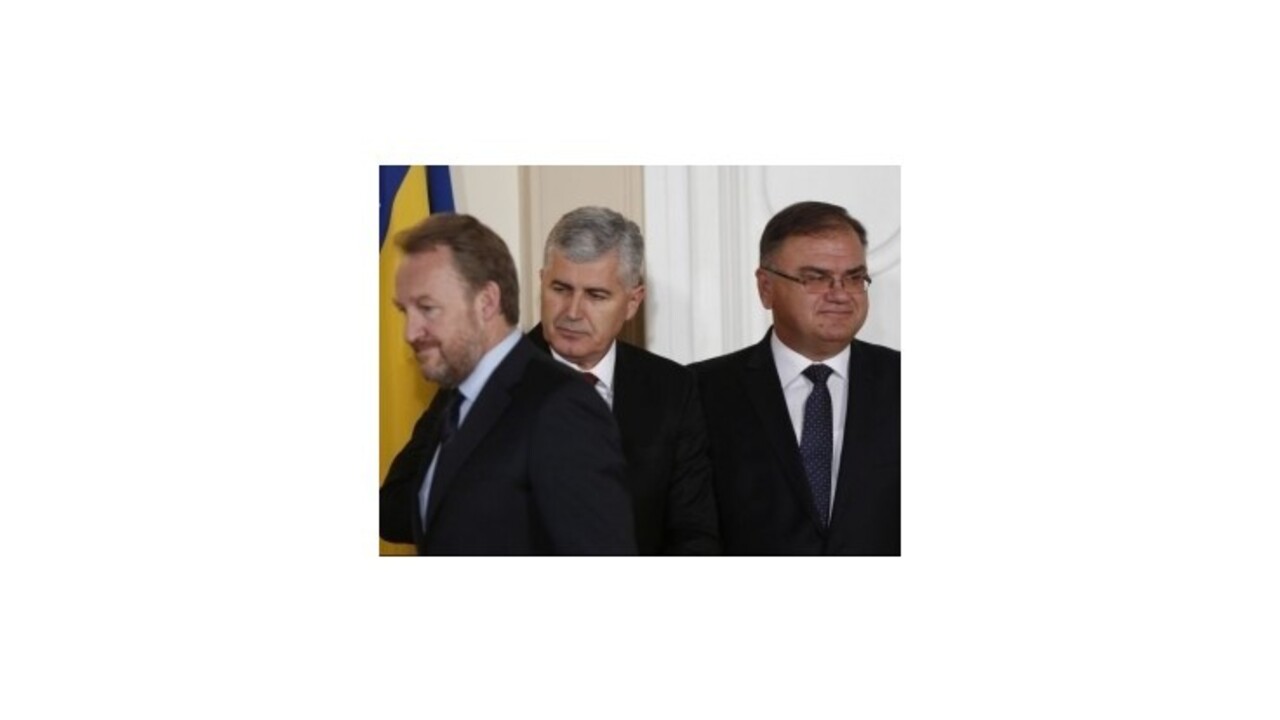 V Bosne sa ujalo funkcie nové trojčlenné predsedníctvo krajiny