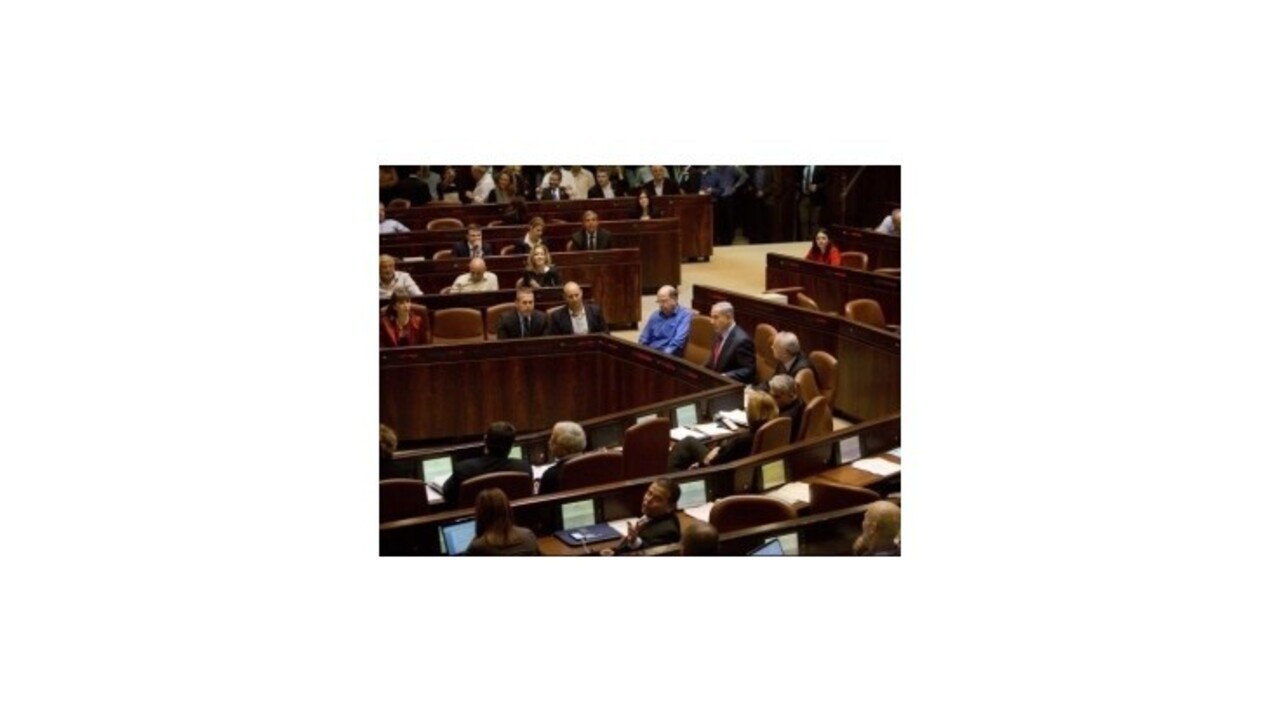 Rozhádaná izraelská vláda sa dohodla na predčasných volbách, budú v marci