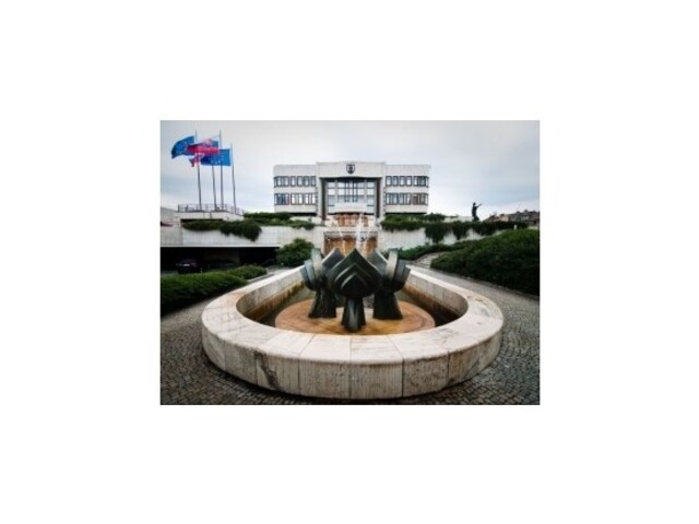 Median: Dominuje Smer, do parlamentu by sa dostali SDKÚ, SaS aj SMK