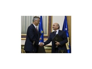 Hlavné kosovské strany podpísali dohodu o koaličnej vláde