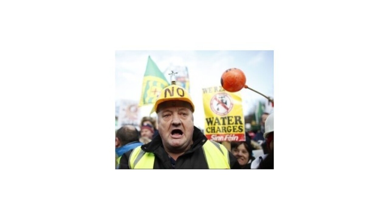 Íri protestovali proti plateniu za vodu