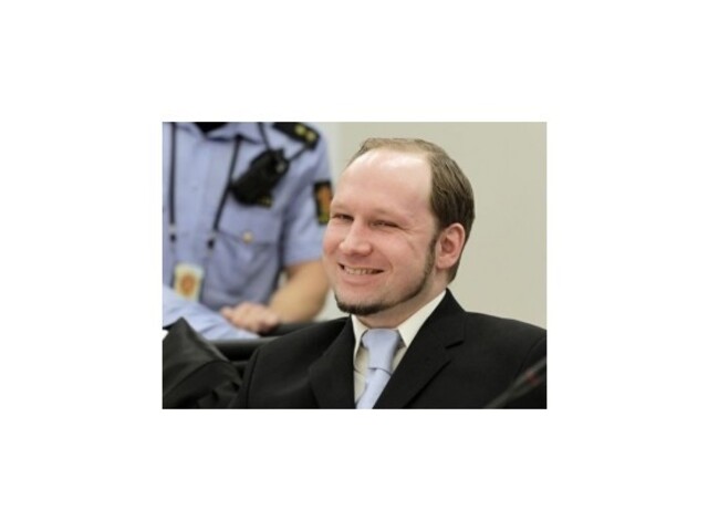 Breivik chce založiť stranu, zadržali desiatky jeho listov