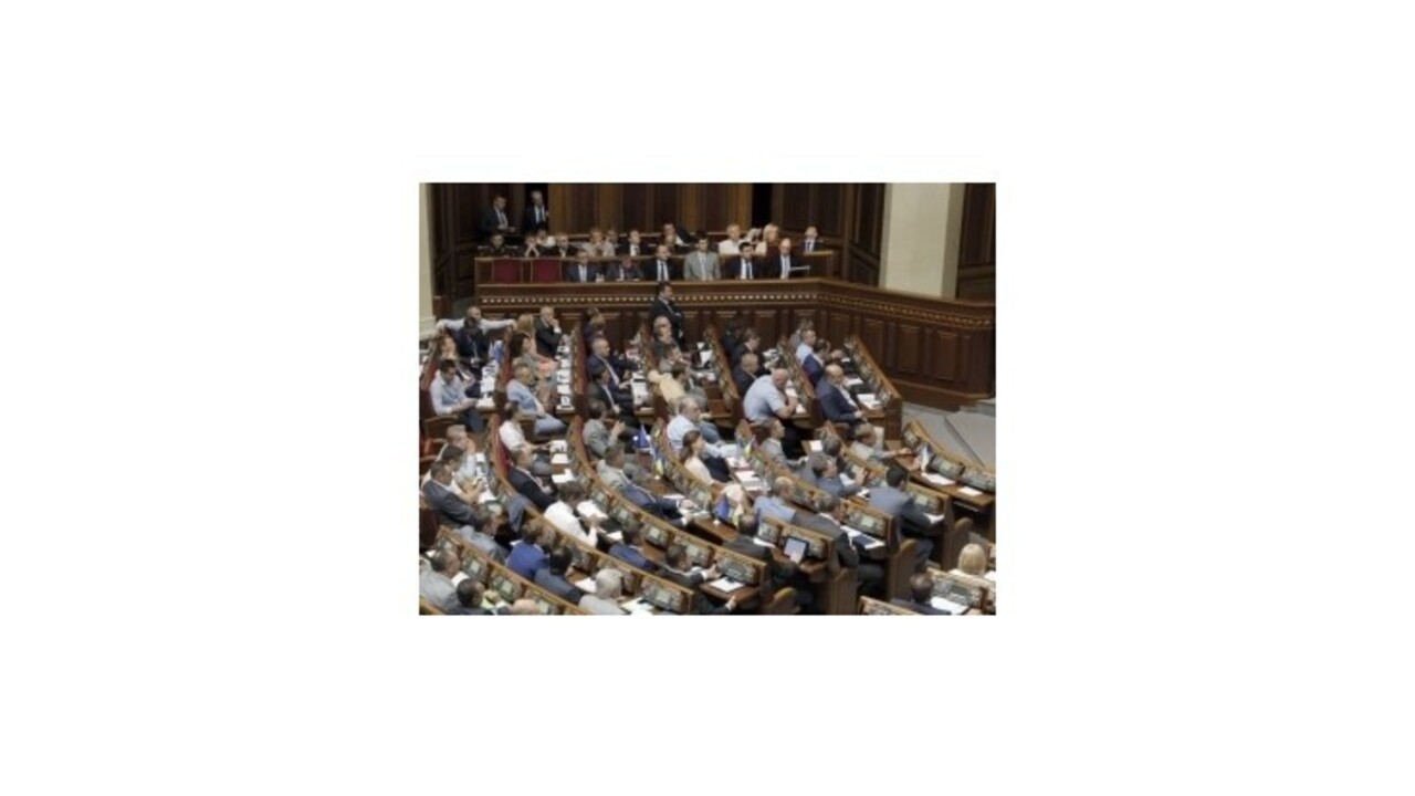 Ukrajinský parlament schválil rozpočet na rok 2015