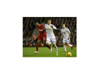 Škrtelov Liverpool si poradil so Swansea City