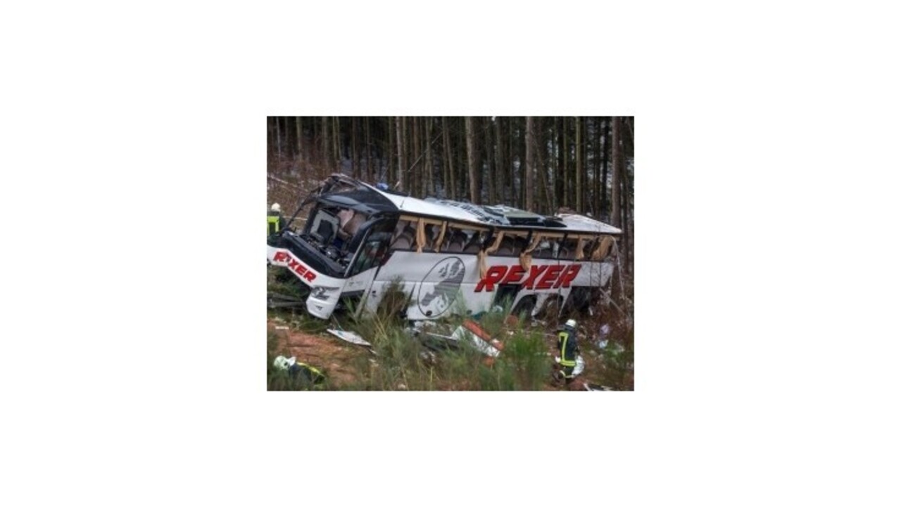 Pri autobusovej nehode zahynuli v Nemecku najmenej 4 ľudia