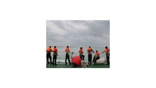 Zlá viditeľnosť spomaľuje pátranie po zrútenom lietadle