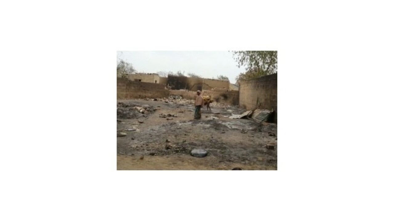 Samovražedný atentát v Nigérii spáchalo desaťročné dievča, 20 ľudí zahynulo