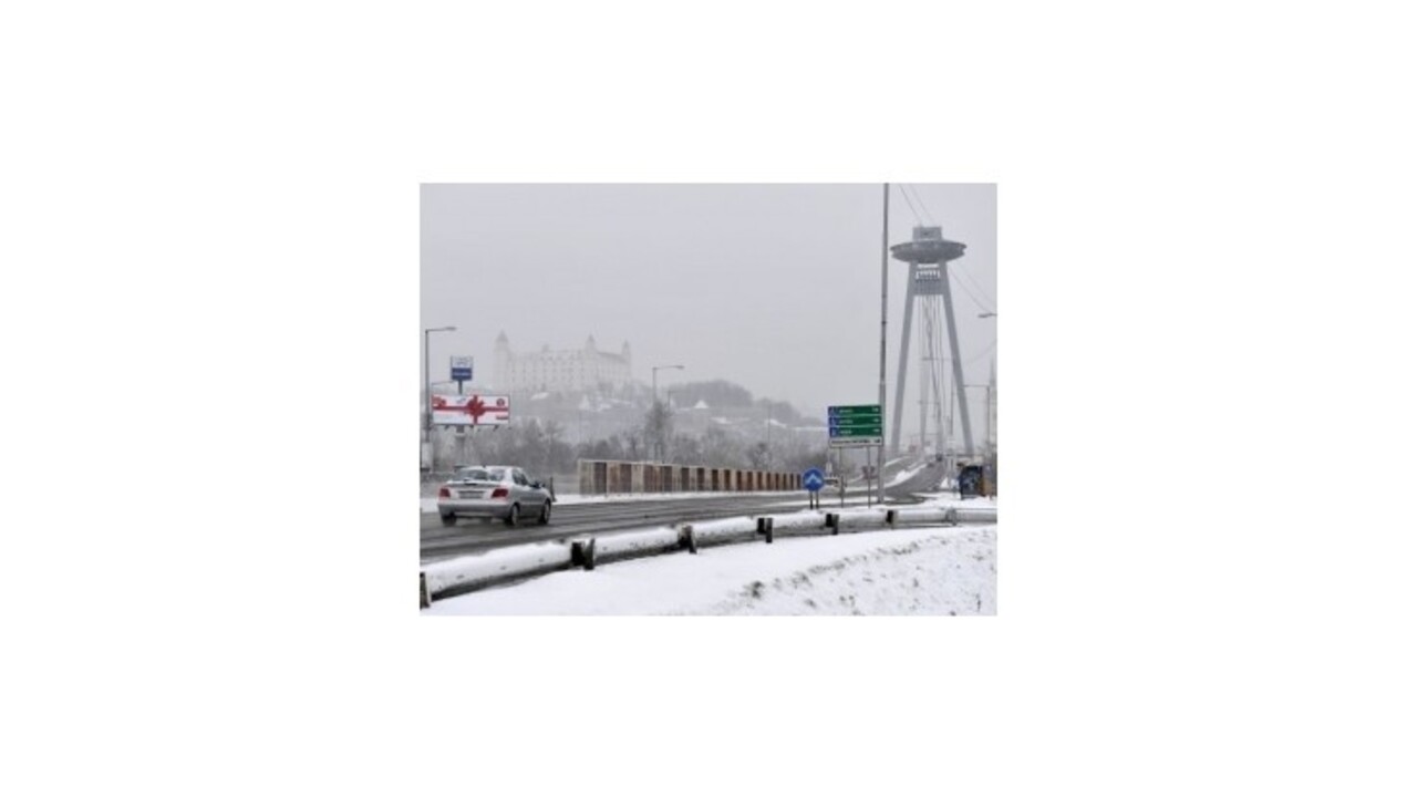 Slováci sa túto zimu dočkali snehu so značným oneskorením