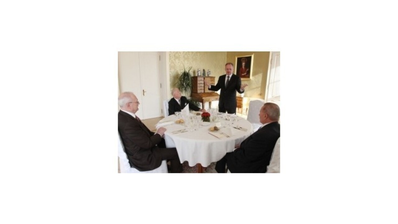 Na slávnostnom obede sa stretli štyria slovenskí prezidenti