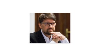 Cirkvi sa podľa Maďariča prikláňajú k súčasnému modelu financovania