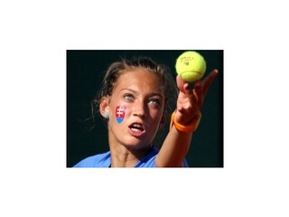 Mihalíková do semifinále dvojhry, Molčan o titul v debli