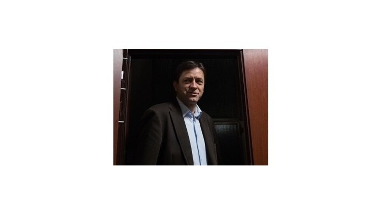 Do poslaneckého klubu KDH vstupuje odídenec z SDKÚ Mikuš