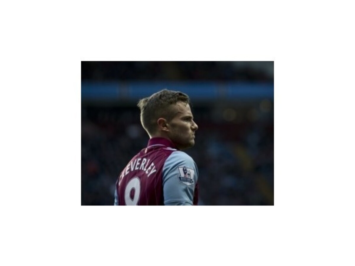 Aston Villa nedala gól už desať hodín, atakuje antirekordy