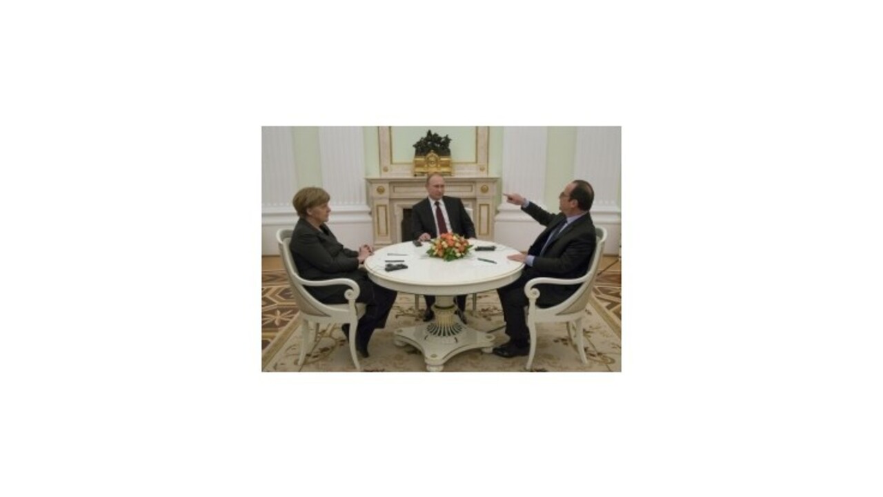 Pre Ukrajinu sa stretli Merkelová, Hollande a Putin