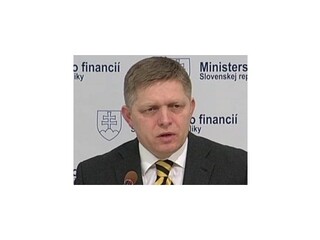 TB R. Fica a P. Kažimíra: Nová daňová prognóza