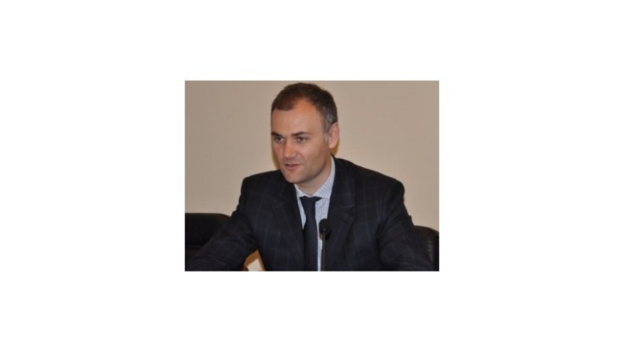 V Španielsku chytili Janukovyčovho ministra, hľadal ho Interpol