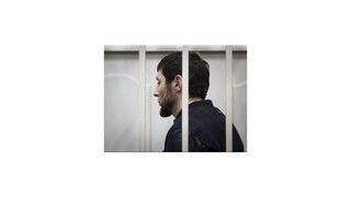 K účasti na vražde Nemcova sa priznal jeden zo zadržaných Čečencov