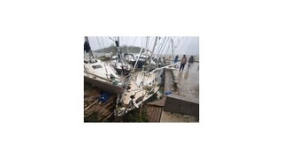 Cyklón Pam spustošil tichomorské súostrovie Vanuatu