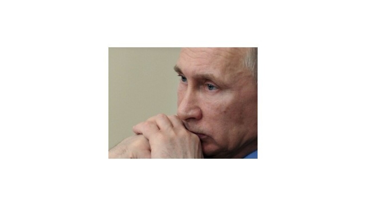 Putin: Západ pripravuje pred voľbami v Rusku sprisahanie